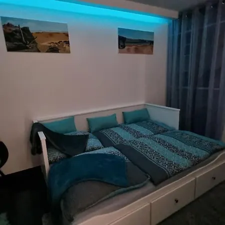 Nur 8 Min Vom Hauptbahnhof Entfernt Apartment