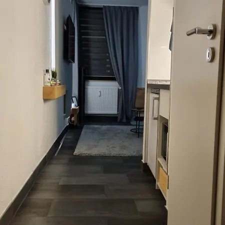 Nur 8 Min Vom Hauptbahnhof Entfernt Apartment